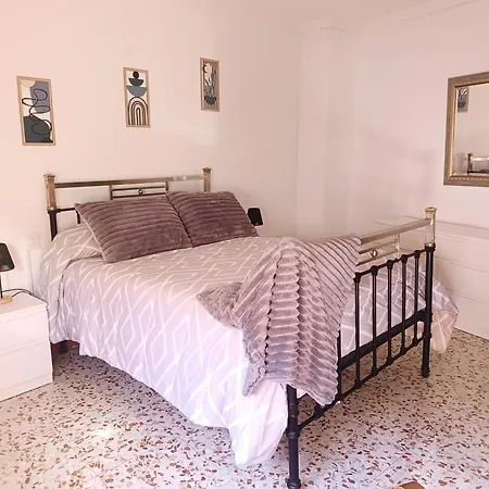 Casa Corzo * María